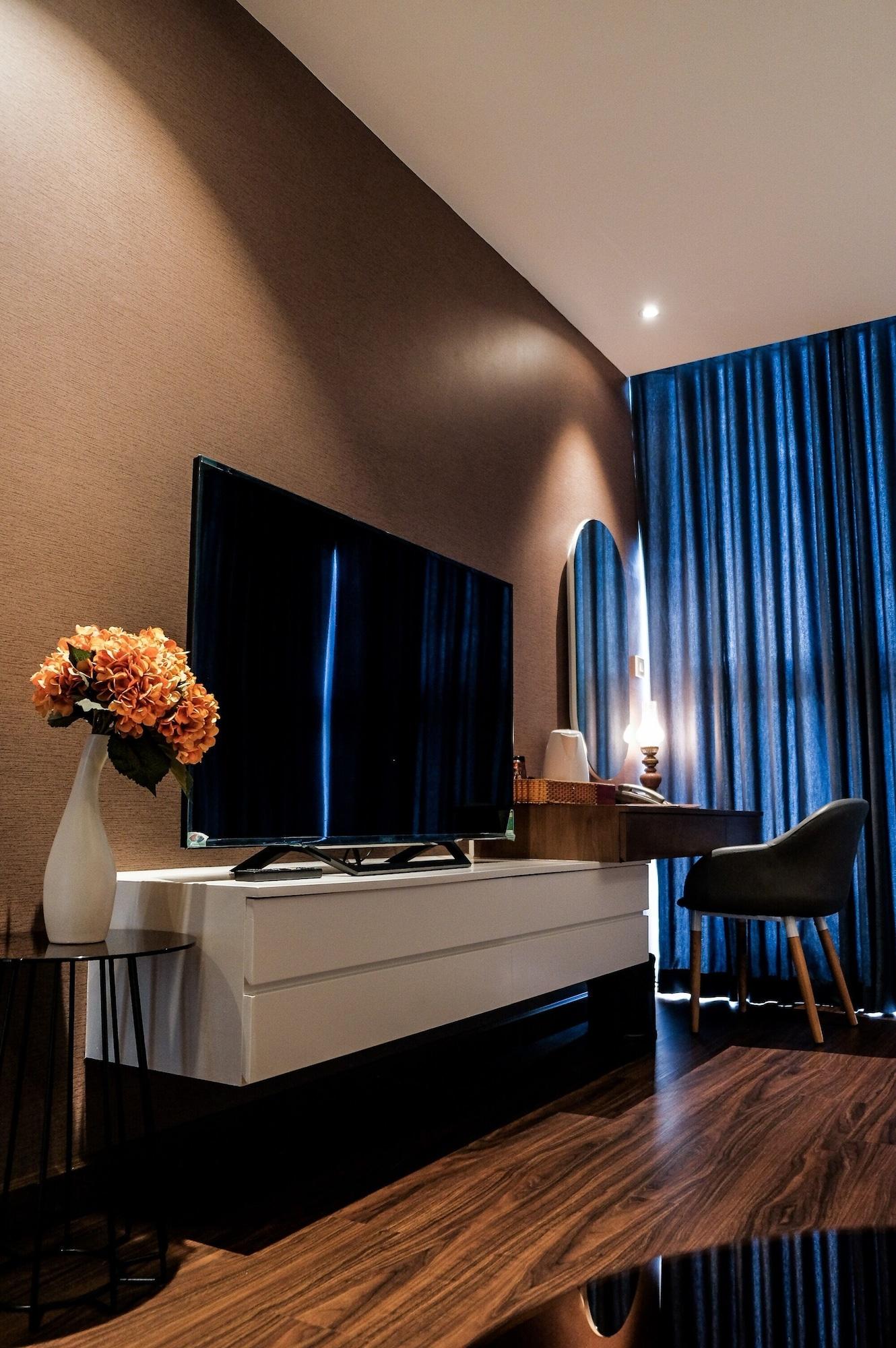 Signature Boutique Hotel Хошимин Екстериор снимка
