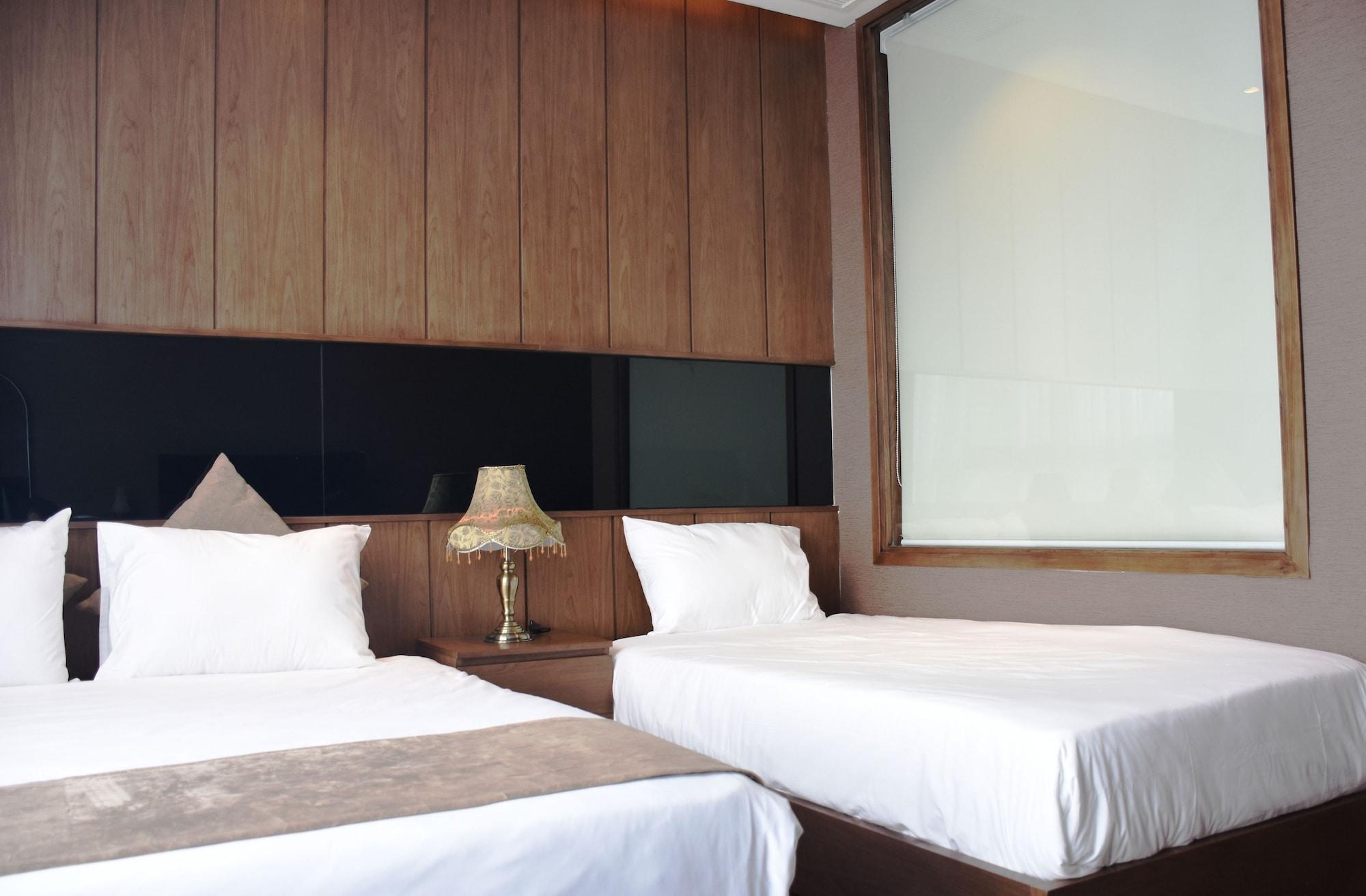Signature Boutique Hotel Хошимин Екстериор снимка
