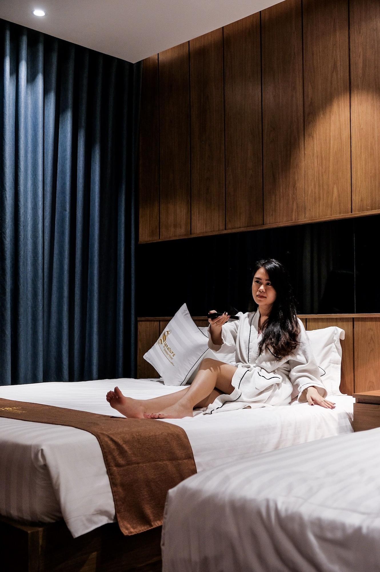 Signature Boutique Hotel Хошимин Екстериор снимка