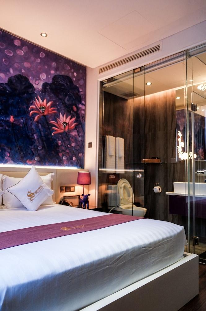 Signature Boutique Hotel Хошимин Екстериор снимка