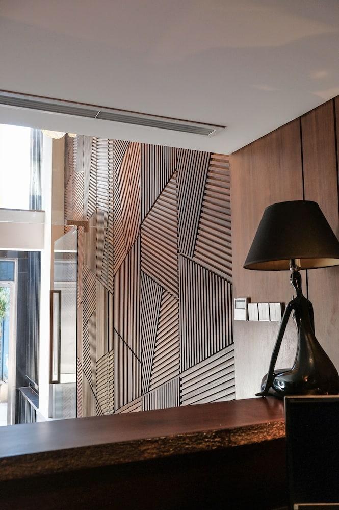 Signature Boutique Hotel Хошимин Екстериор снимка