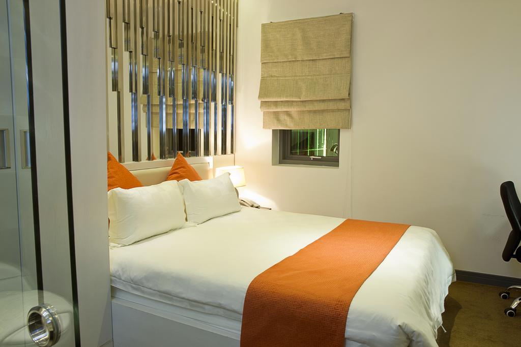 Signature Boutique Hotel Хошимин Екстериор снимка