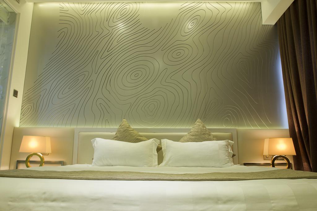 Signature Boutique Hotel Хошимин Екстериор снимка