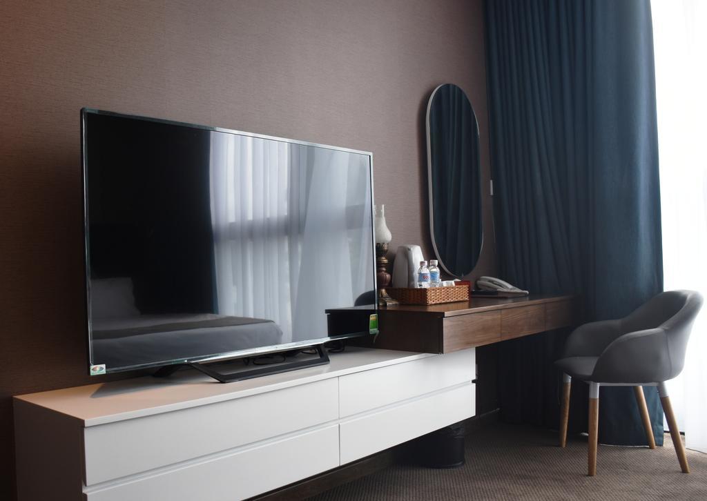 Signature Boutique Hotel Хошимин Екстериор снимка