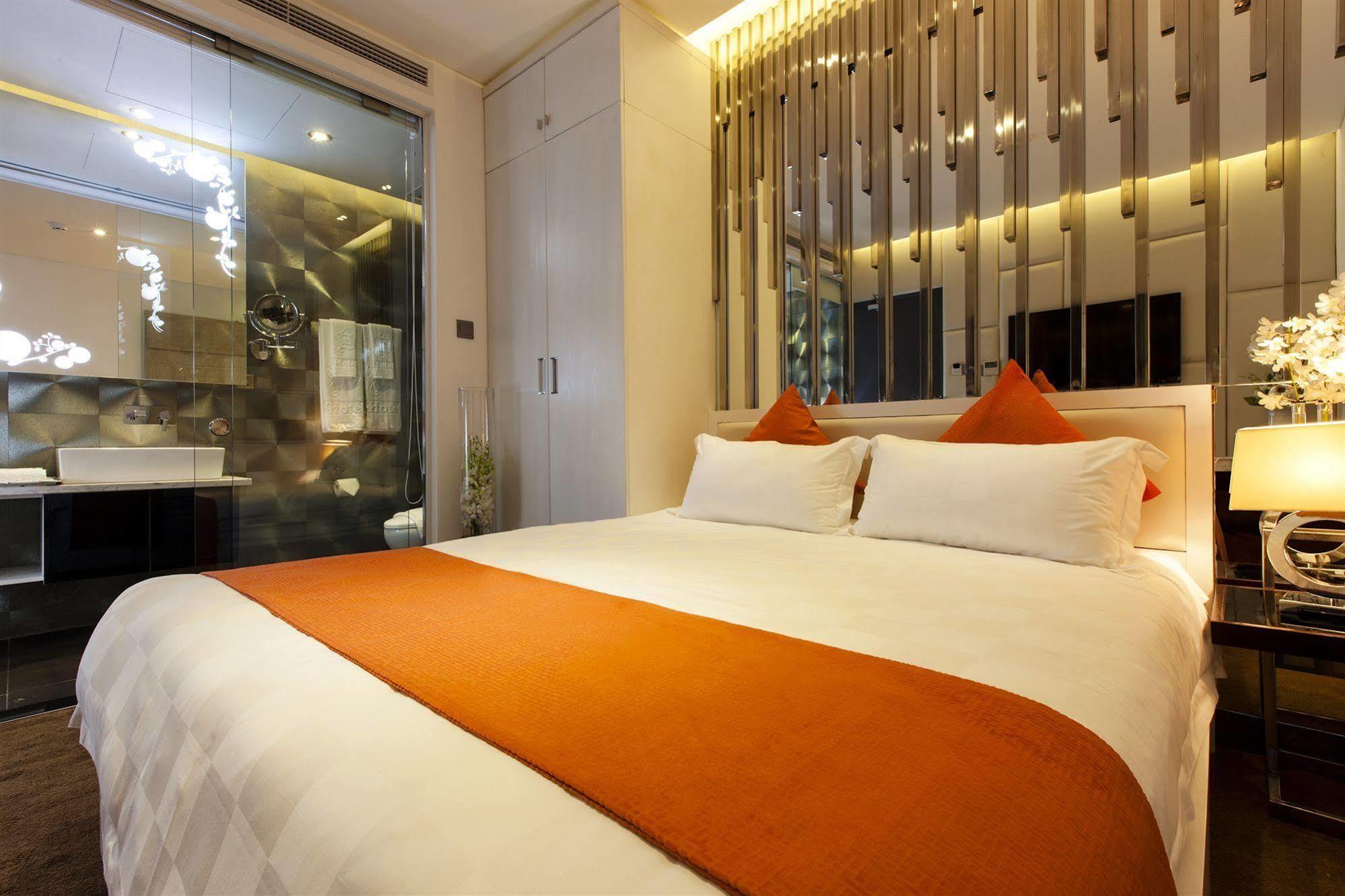 Signature Boutique Hotel Хошимин Екстериор снимка